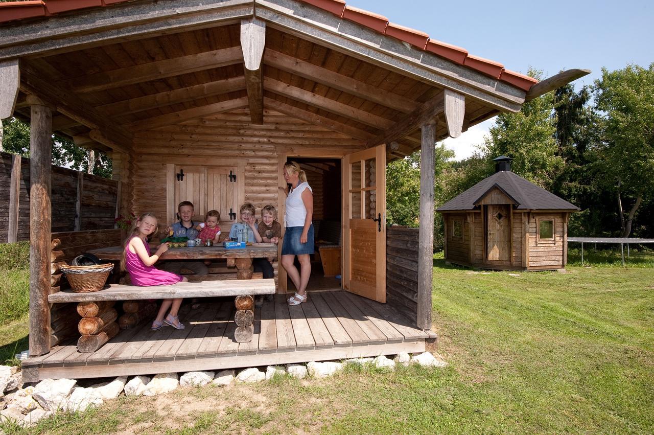 Stadler Hof Großgundertshausen Δωμάτιο φωτογραφία